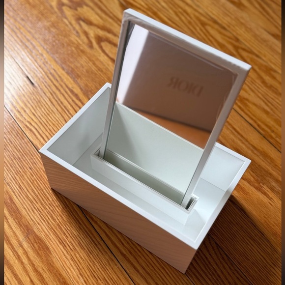 Dior Limited Edition Vanity Mirror Jewelry Box - Picture 3 of 10